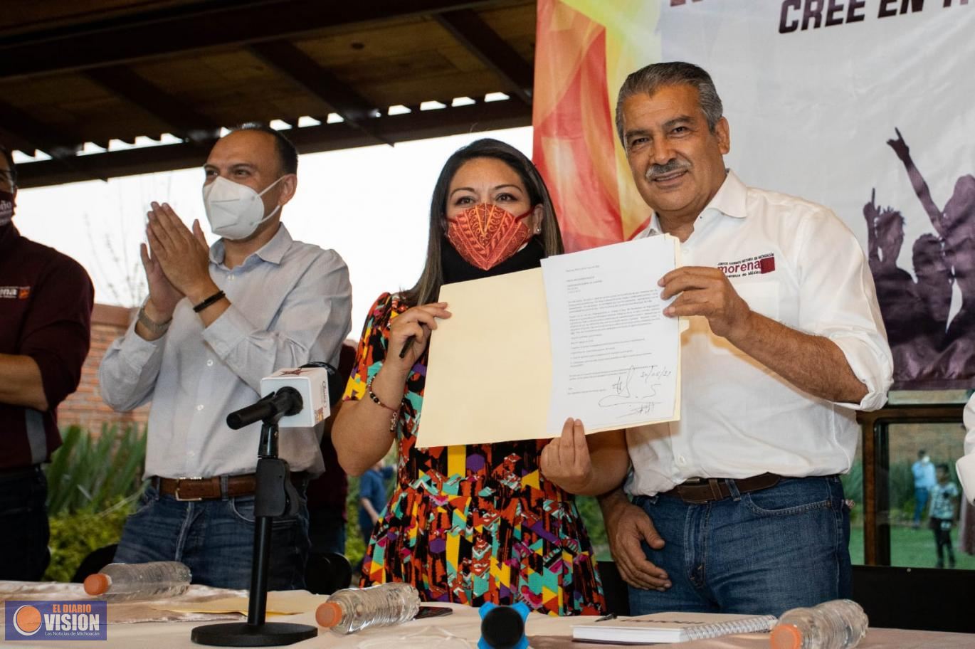 Adhesión a la 4T de la dirigente del PRD en Pátzcuaro, es una decisión valiente: Raúl Morón 