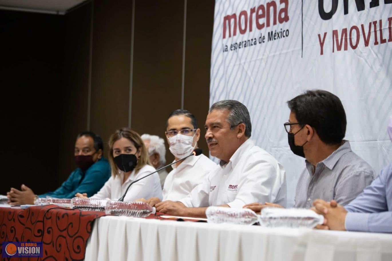 Panistas se alejan del candidato de Silvano; apoyan a la 4T