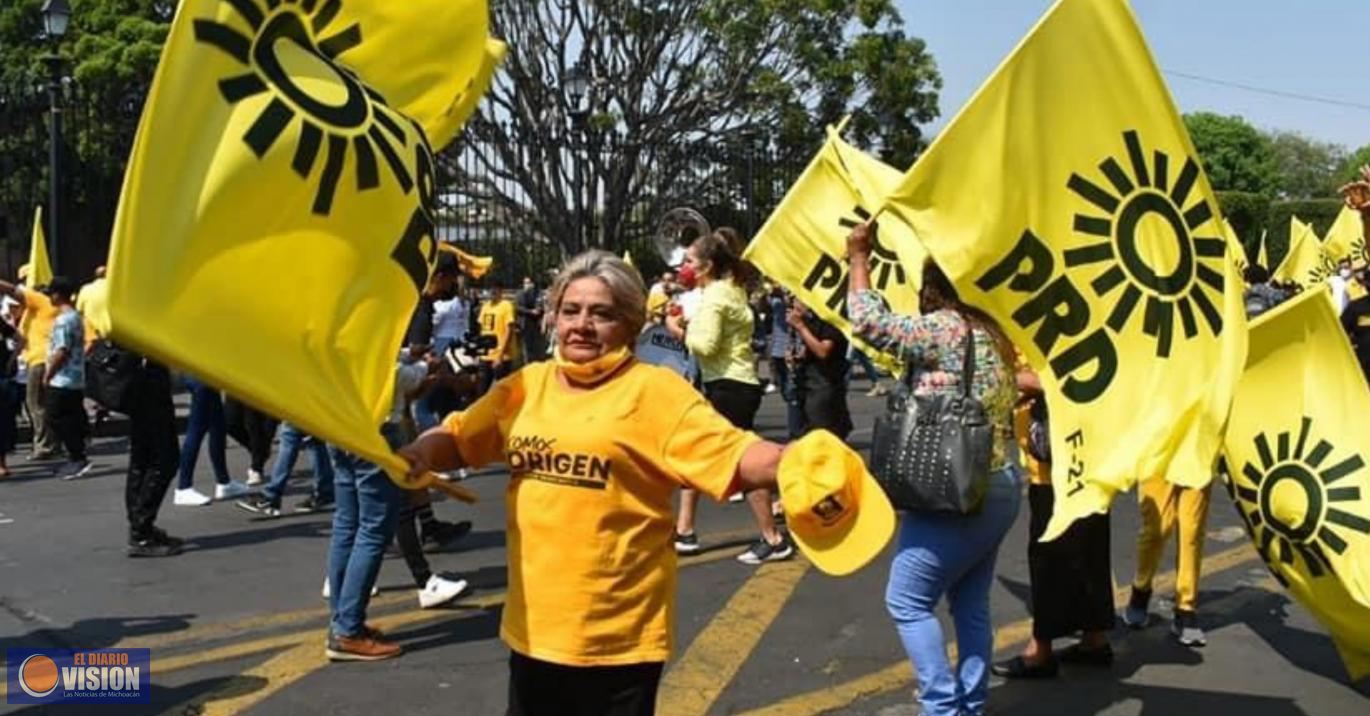 Reconoce Víctor Manríquez trabajo de quienes le dan vida y rumbo al PRD 