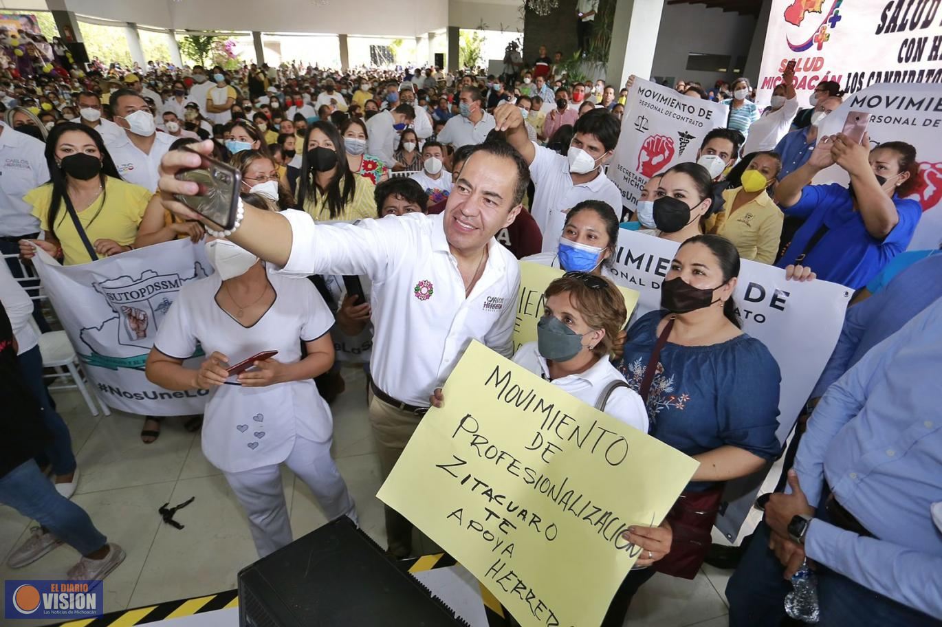 Refrendan trabajadores de la salud su apoyo  a Carlos Herrera 