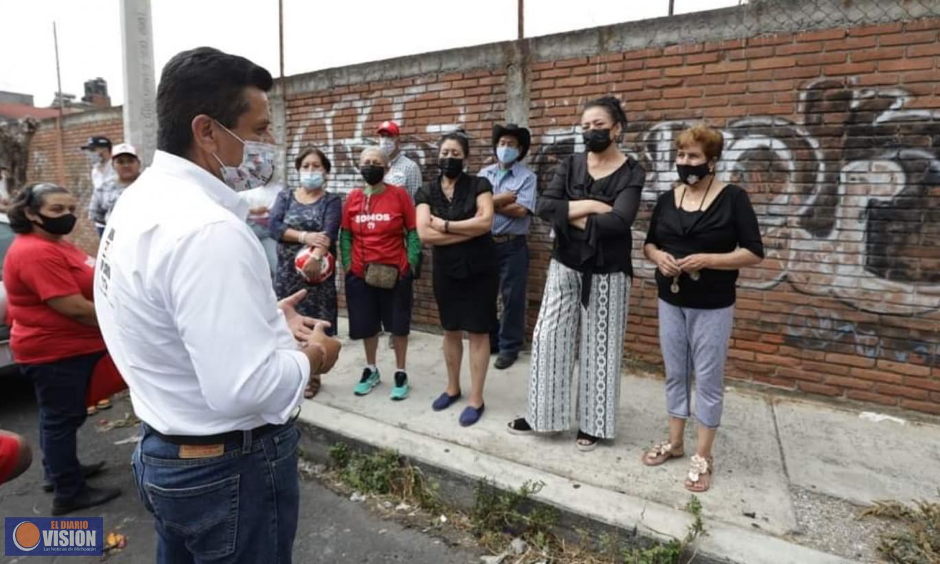 Trabajaremos juntos para recuperar los apoyos que pertenecen a l@s morelianos: Roberto Carlos López 