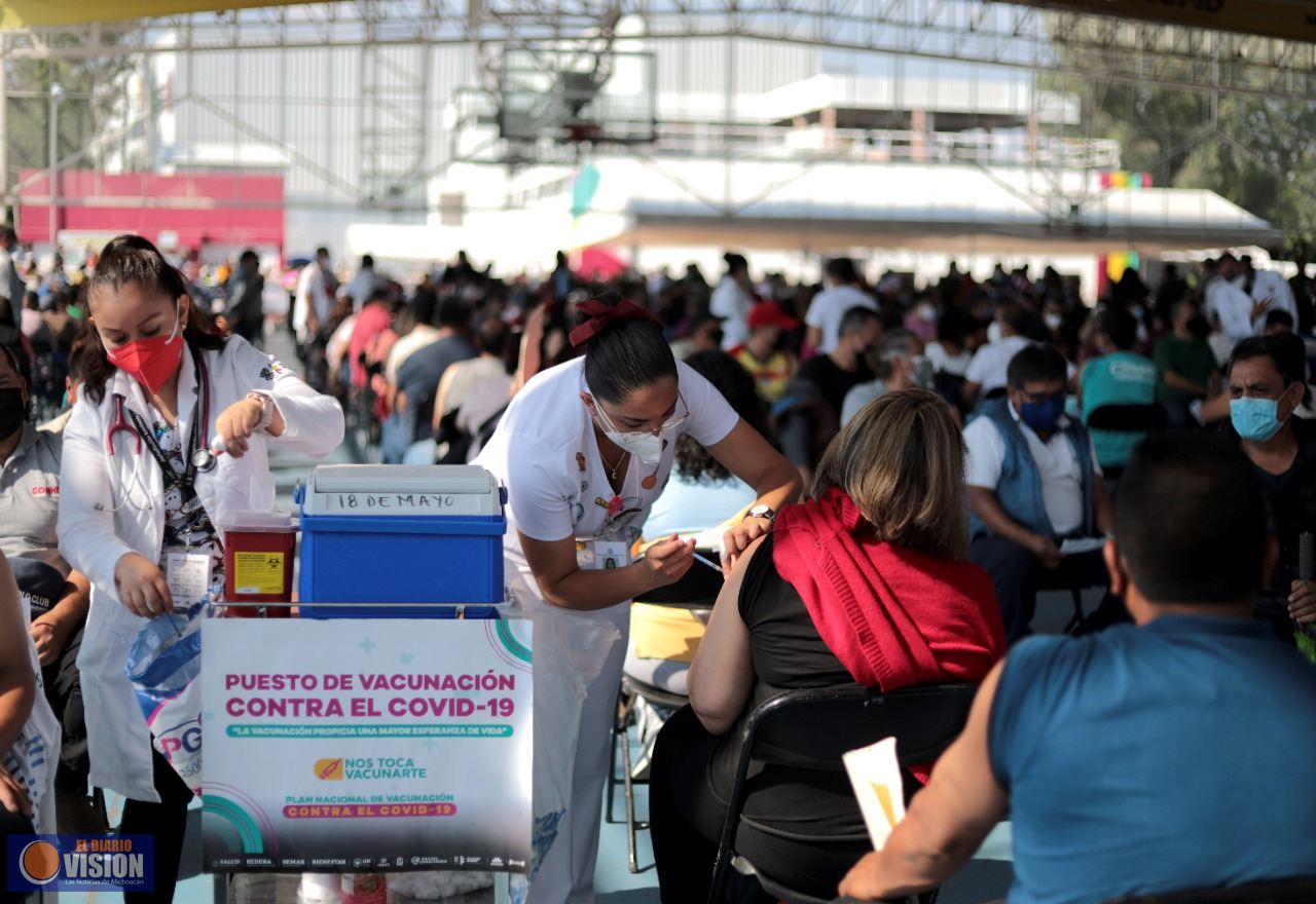Suspendida, vacunación hasta después de las elecciones en Michoacán