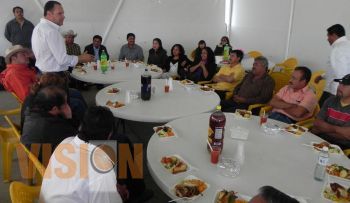 Se reúne Mauricio Prieto con militancia del distrito local de Zinapecuaro