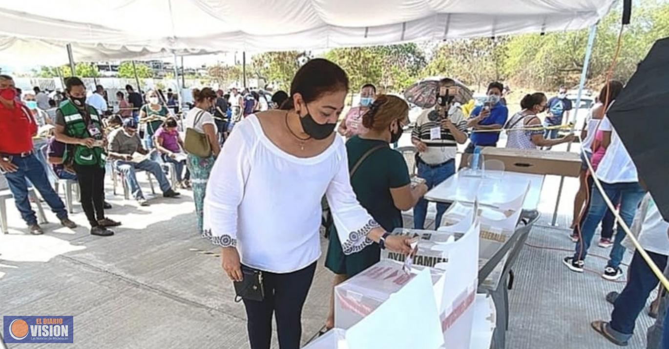 Un reconocimiento a los ciudadanos, por salir a votar : Silvia Estrada 