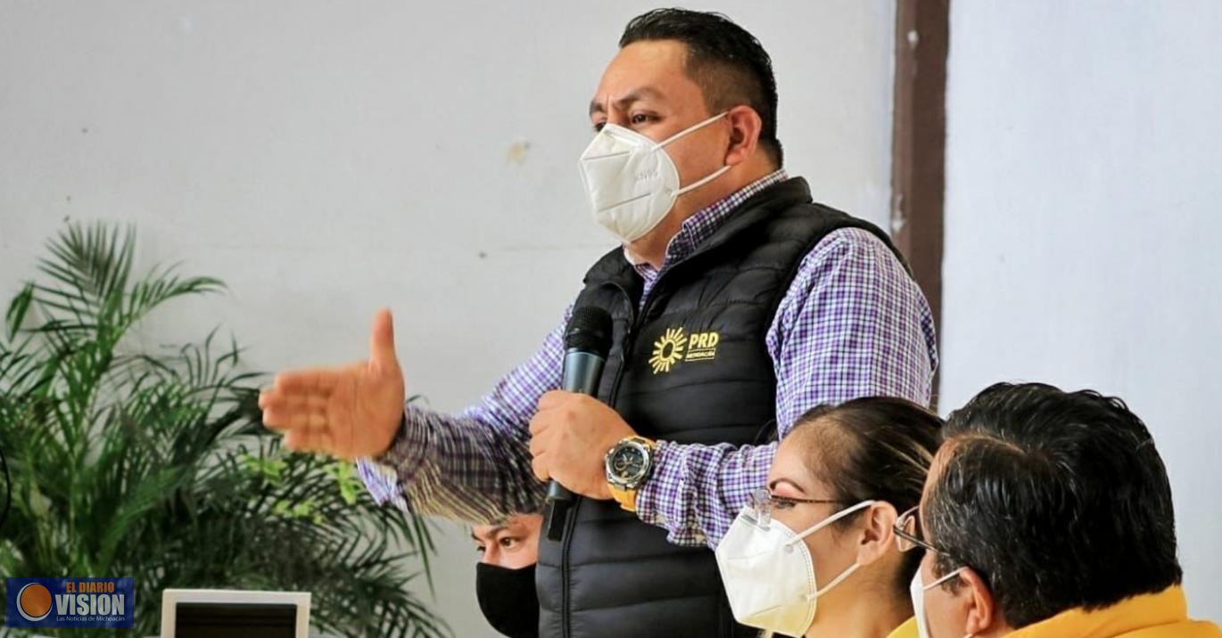 PRD Michoacán iniciará gira por todo el estado: Víctor Manríquez 