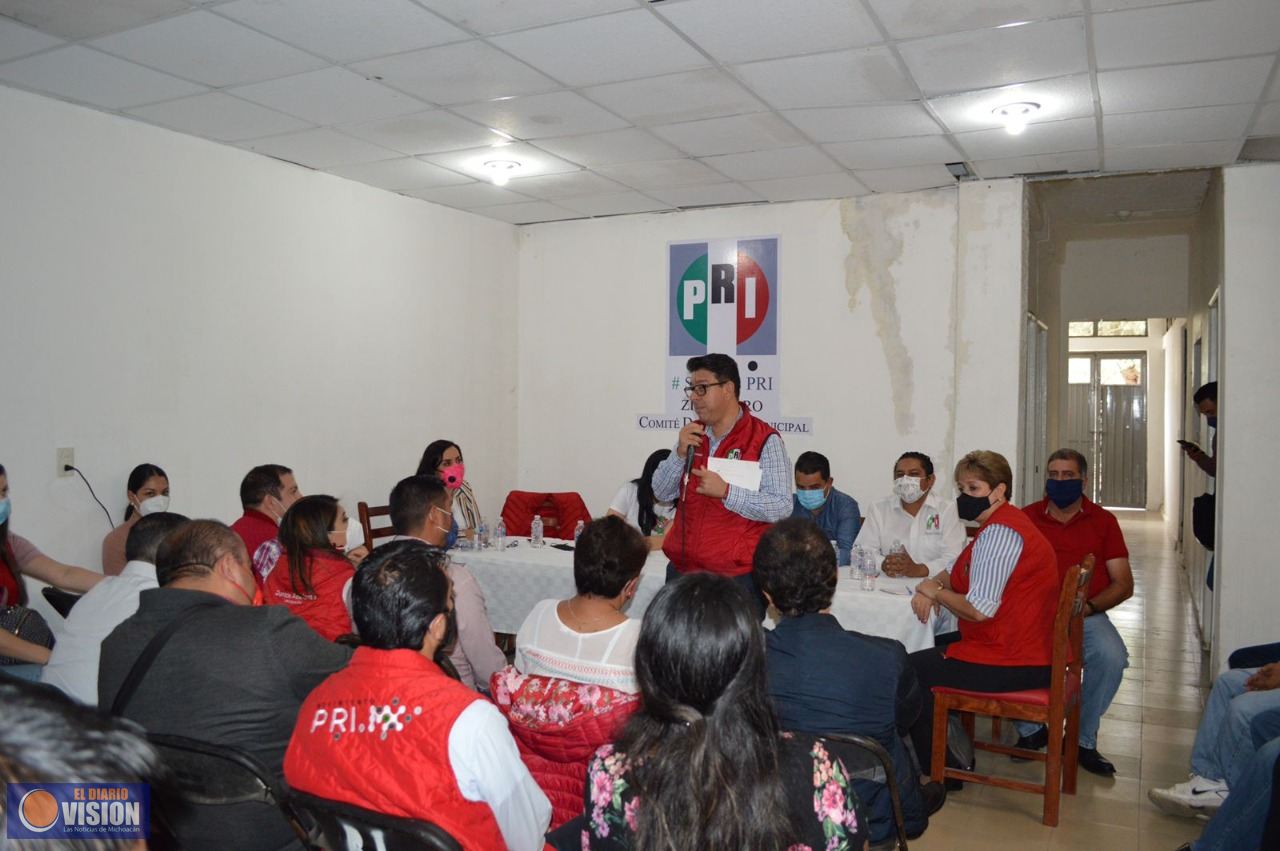 Necesitamos un partido fuerte y cercano a la gente: Eligio González