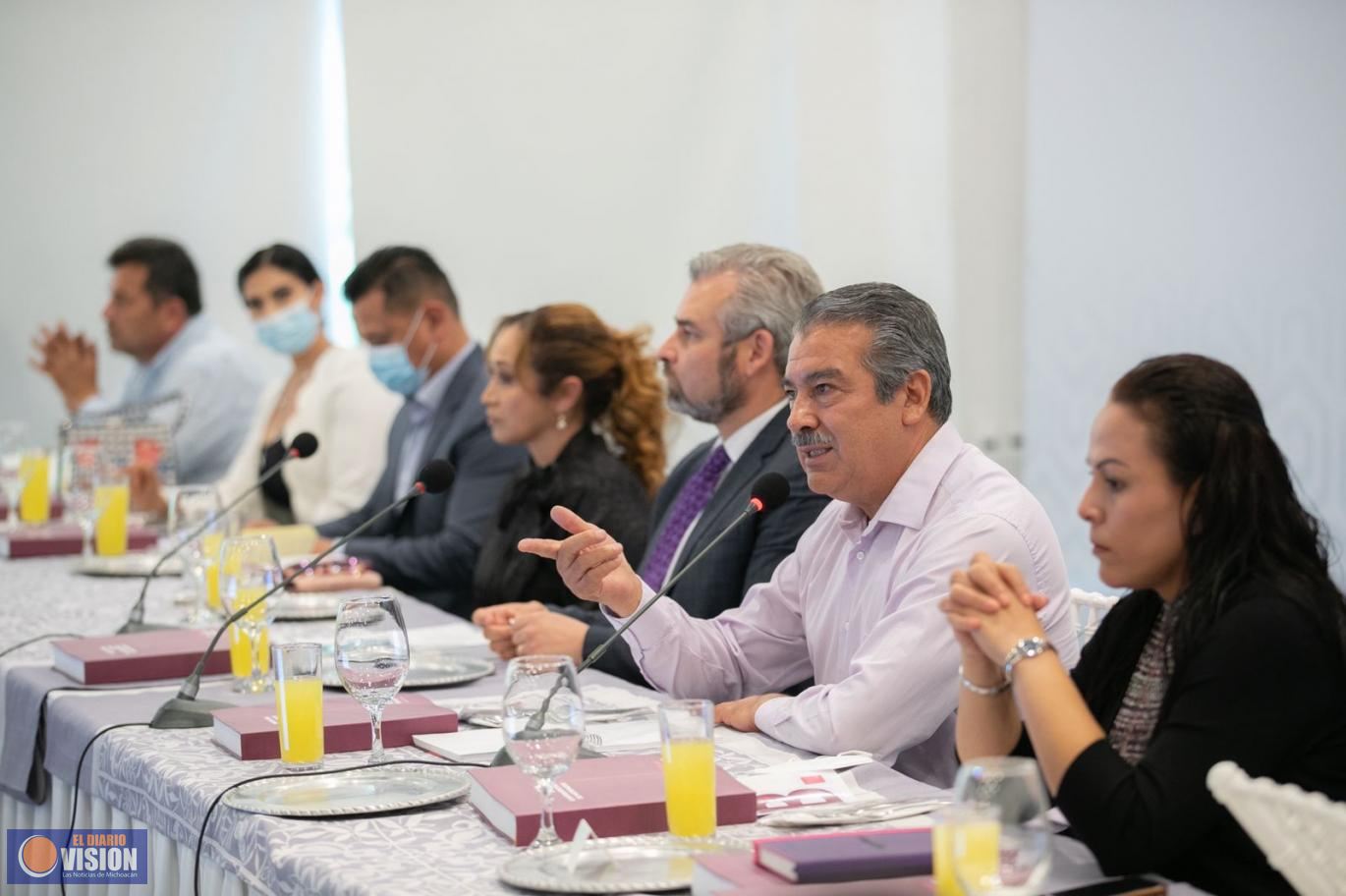 Llama Raúl Morón a una coordinación total entre autoridades para el avance de la 4T en Michoacán