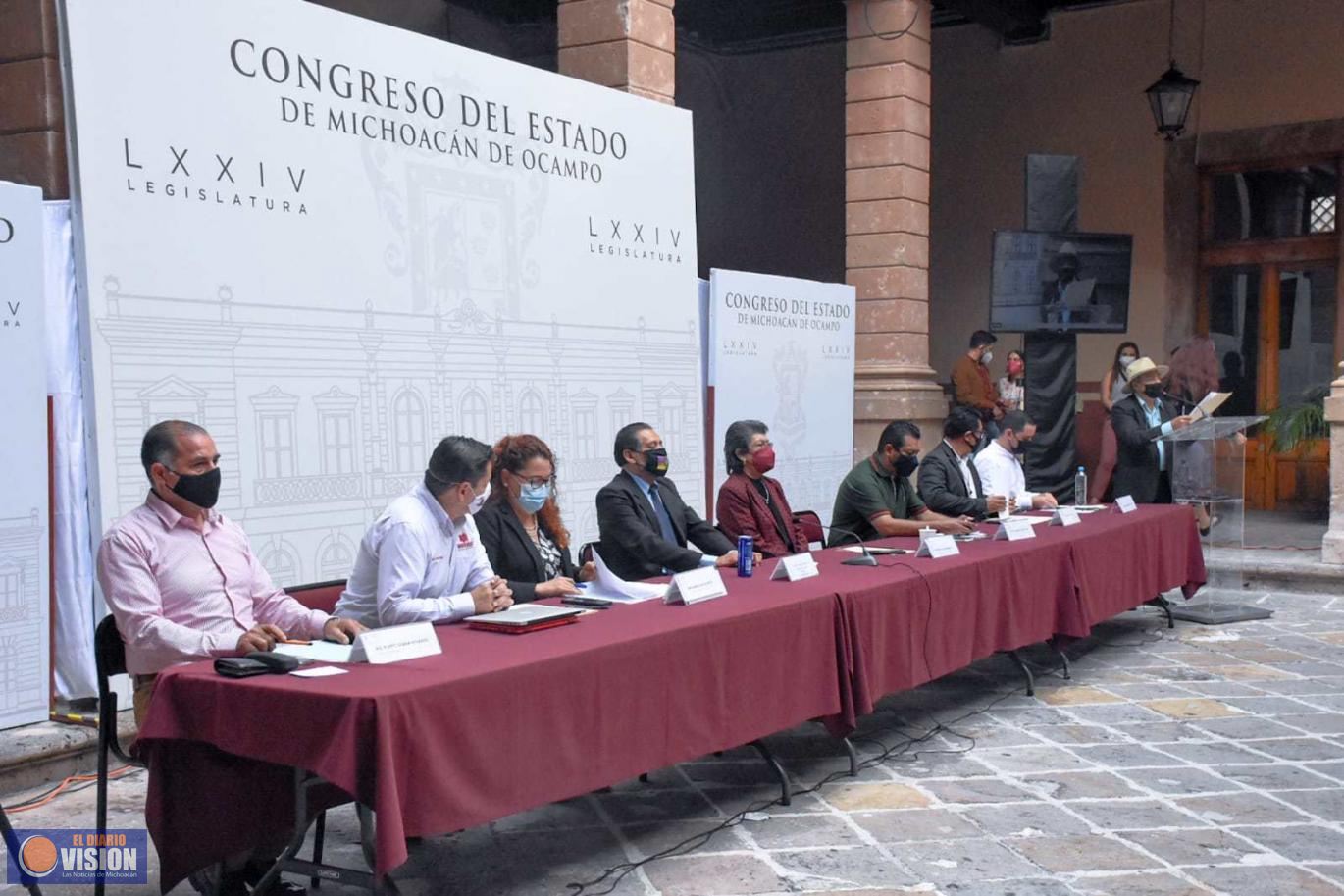 Realiza Comisión de Trabajo y Previsión Social, foro para los trabajadores de la educación estatales