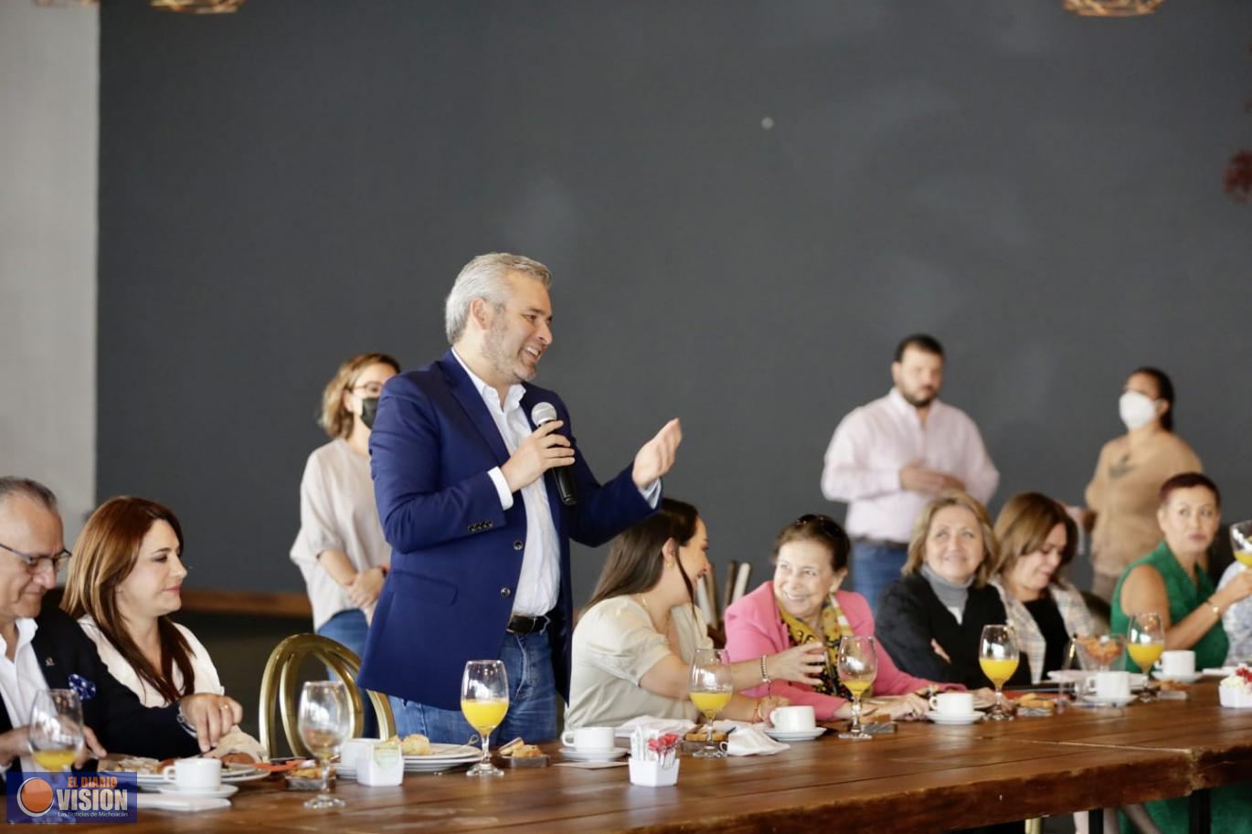 Bedolla a empresarias: 