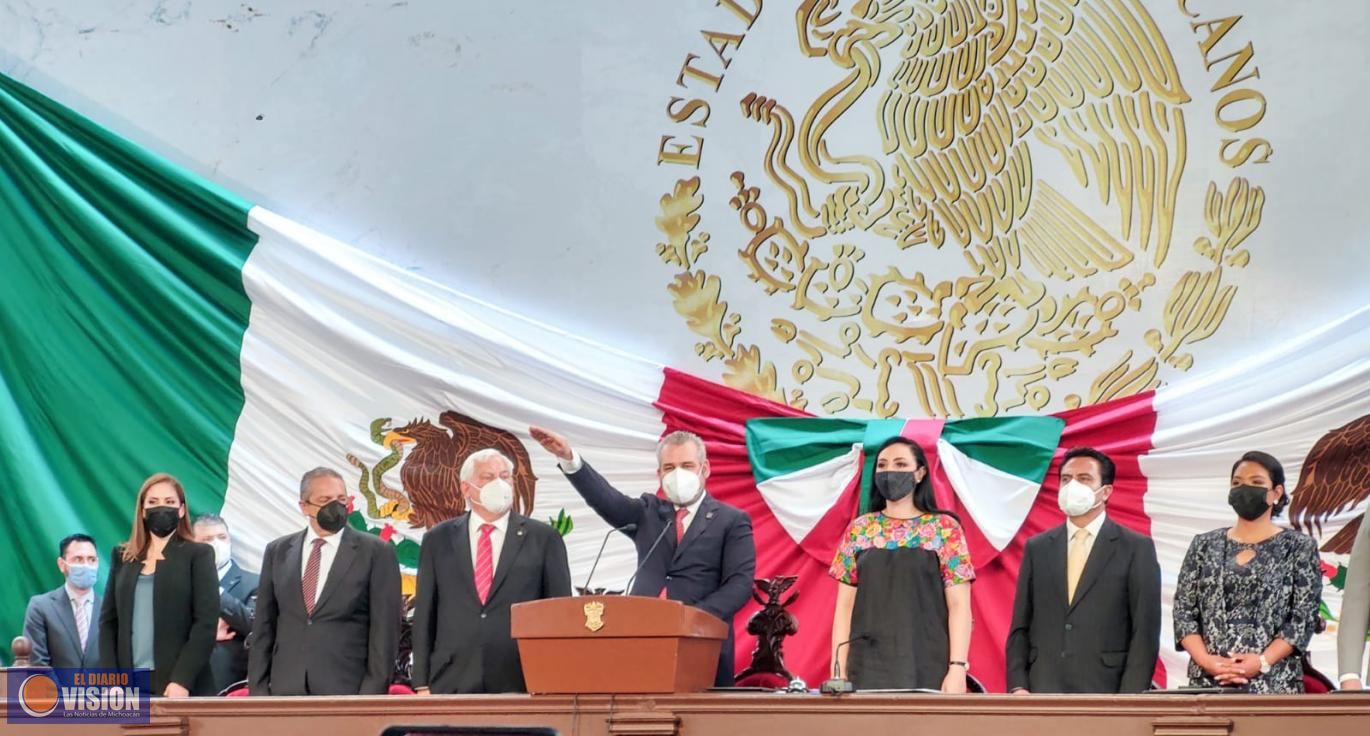 Alfredo Ramírez Bedolla, toma protesta como Gobernador de Michoacán