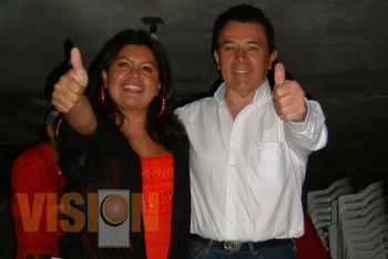 Brenda Fraga y Alfonso Solórzano realizan gira en Uruapan