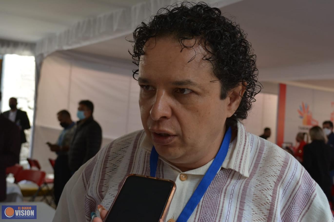 No vamos a ocupar espacios en el Gobierno del Estado: Hirepan Maya