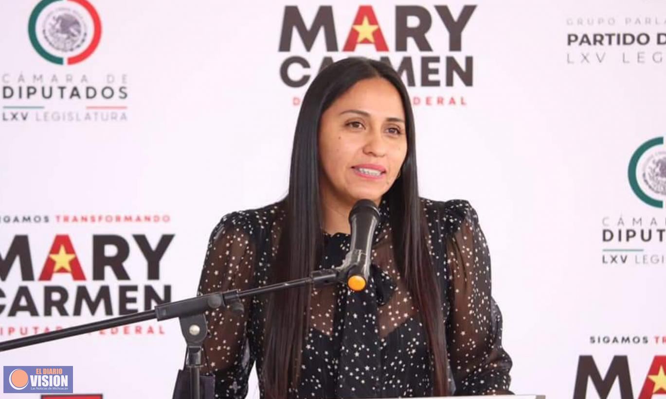 Mary Carmen Bernal, inauguró la Casa de Enlace en el municipio de Zitácuaro