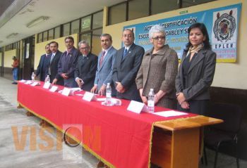 Fue certificada la Preparatoria 