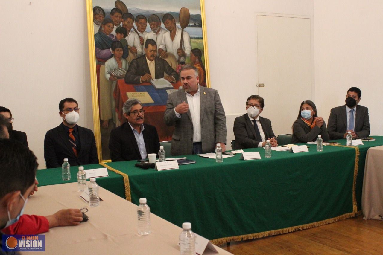 Capacita Cedemun e Inafed a servidores públicos de municipios de la Tierra Caliente
