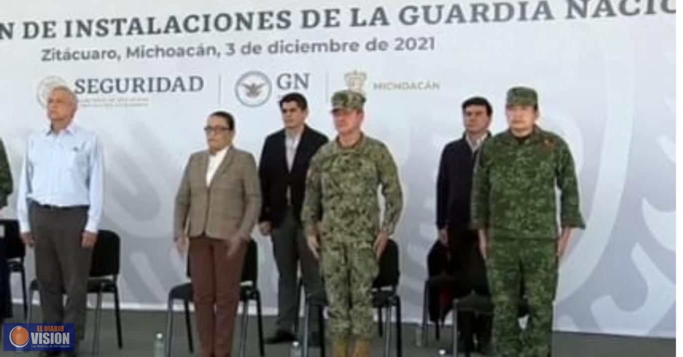 López Obrador, compromete regularizar 