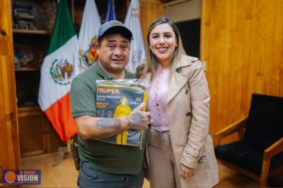 Dayana Pérez fortalece condiciones laborales