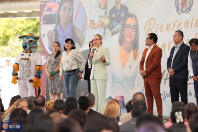 A sumar en la reconstrucción del tejido social, invita Rectora a madres y padres de estudiantes
