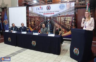 Sistema Bibliotecario de la UMSNH con insignia de calidad en gestión de Yarabí Ávila 